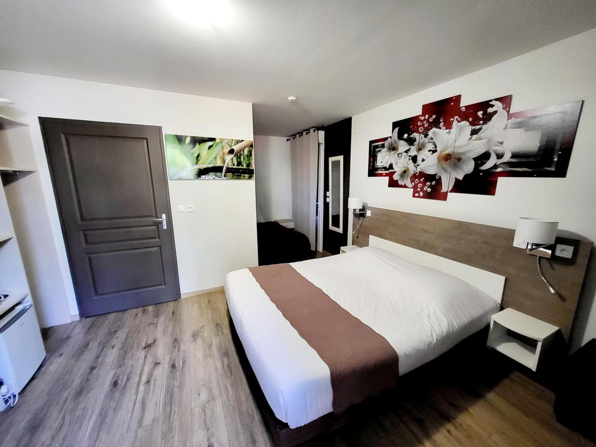 Auberge Des Lacs Bleus Clerac Ngoại thất bức ảnh