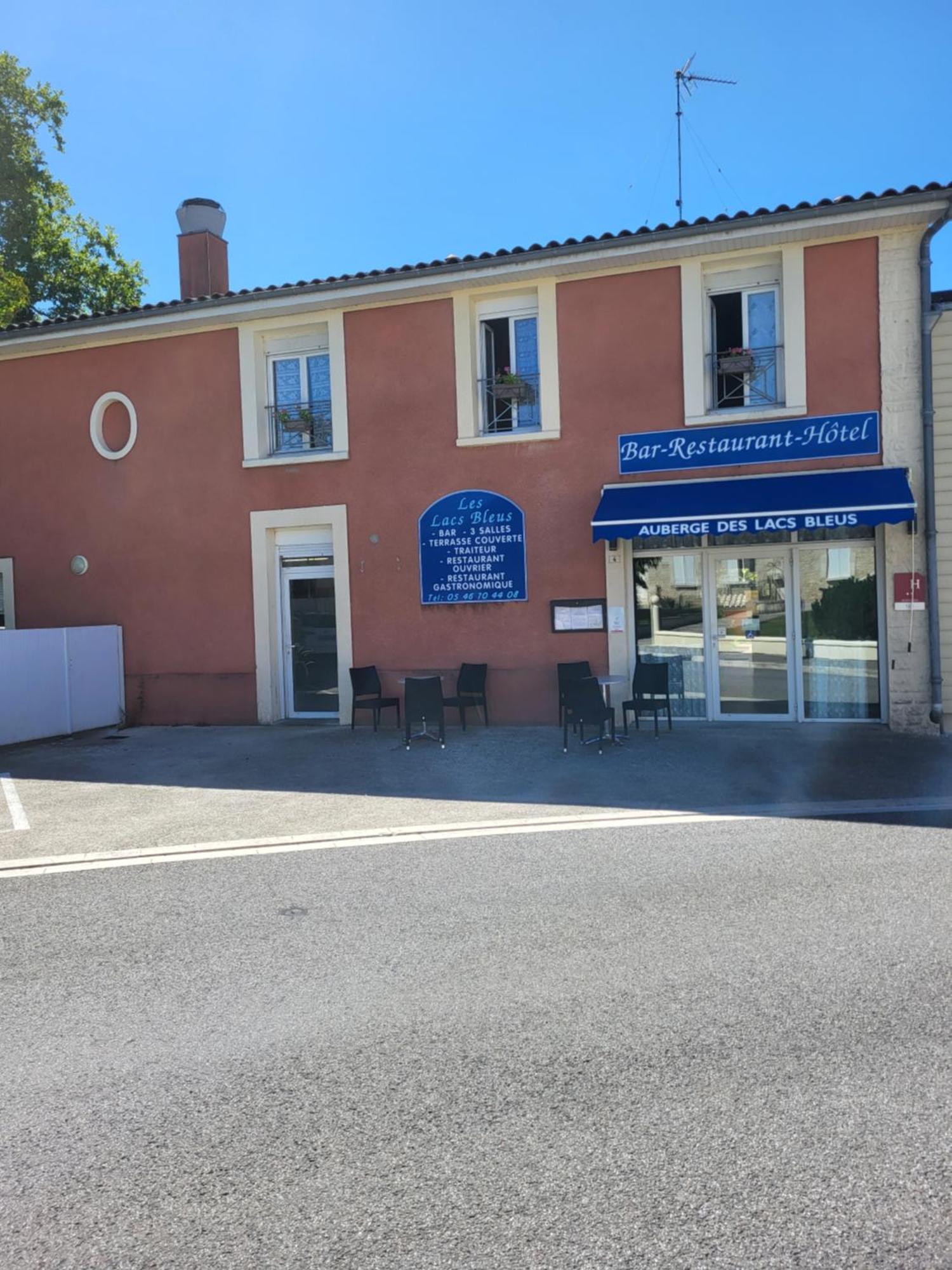 Auberge Des Lacs Bleus Clerac Ngoại thất bức ảnh