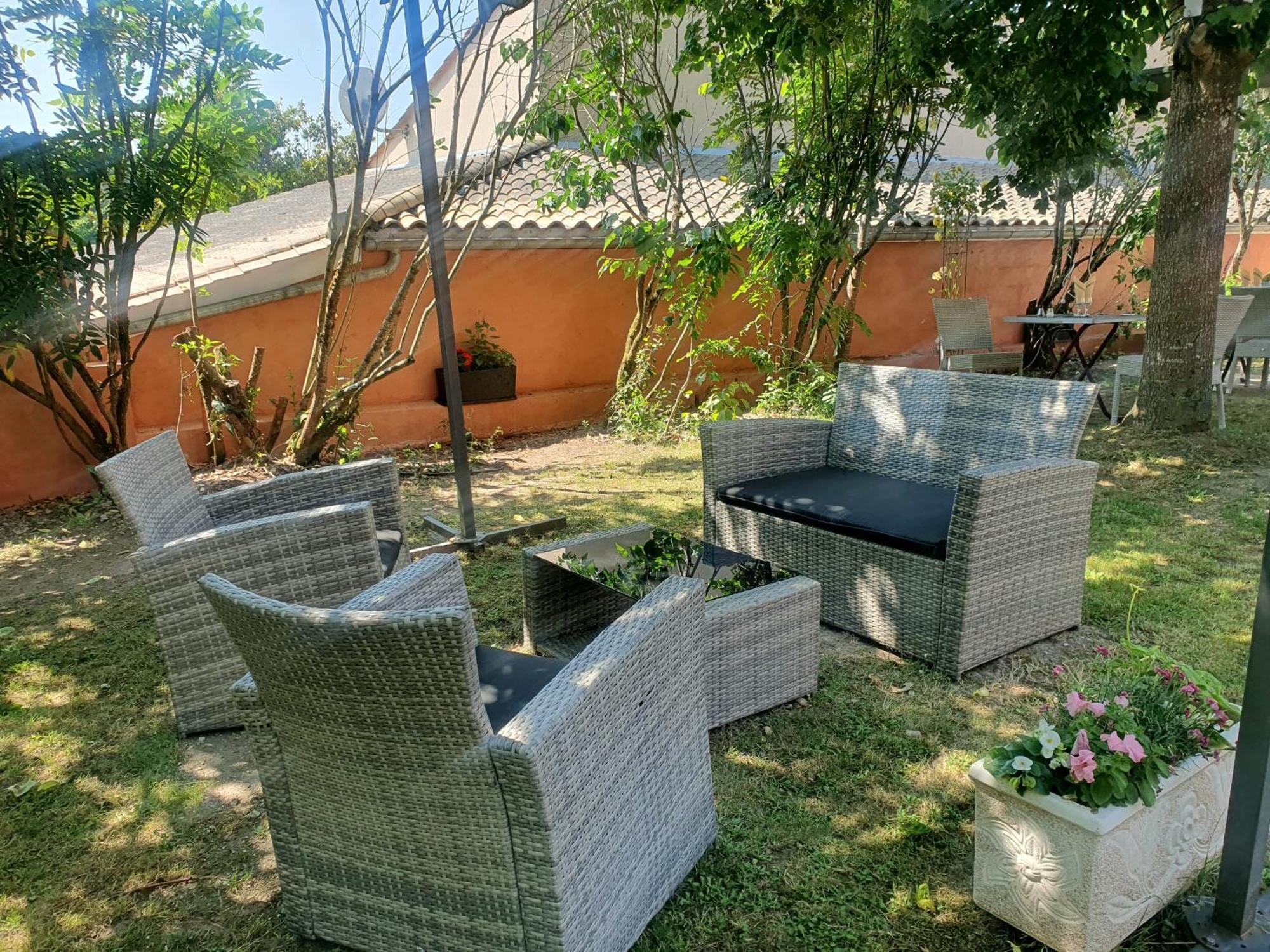 Auberge Des Lacs Bleus Clerac Ngoại thất bức ảnh