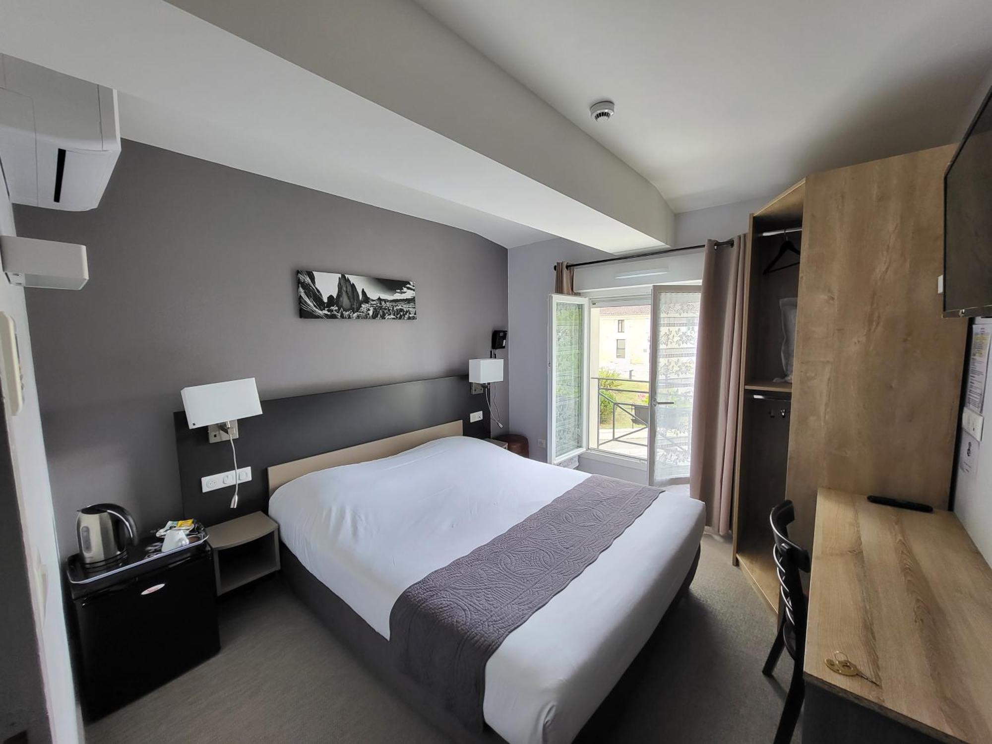 Auberge Des Lacs Bleus Clerac Phòng bức ảnh
